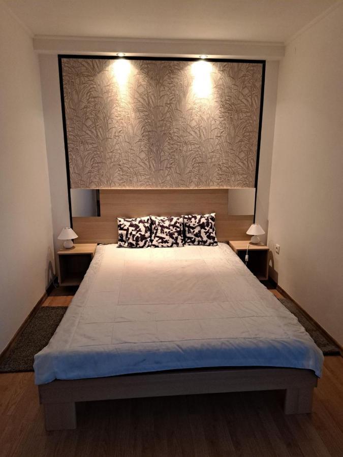 Nefelejcs Vendeghaz Hotel Балатонкенесе Екстериор снимка